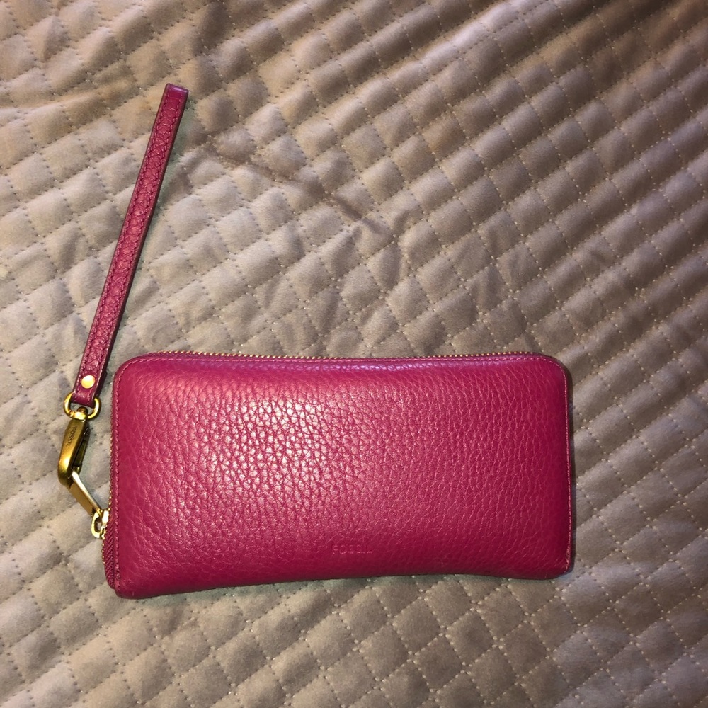 Brand new fossil wallet!!